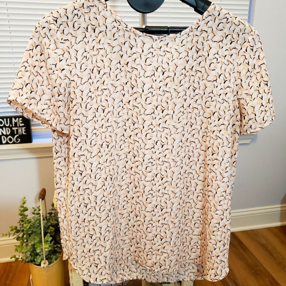 Ann Taylor ss bouse Size MP